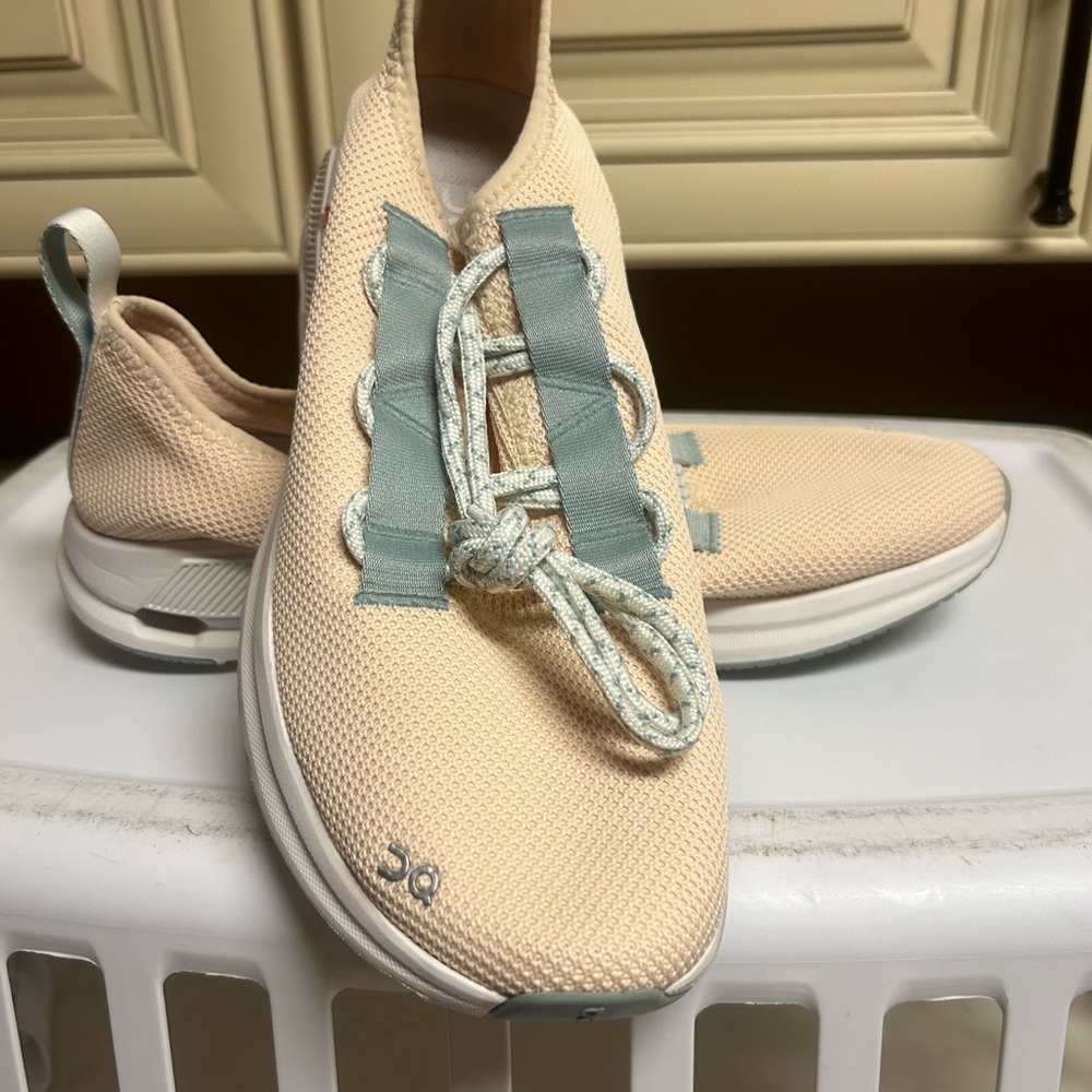On Running Women's Peach and Light Teal Slip-On Sneakers